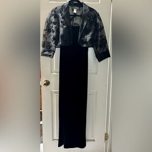 ALEX EVENINGS Black Long Dress with Sheer Jacket Size 10 Special Occasion